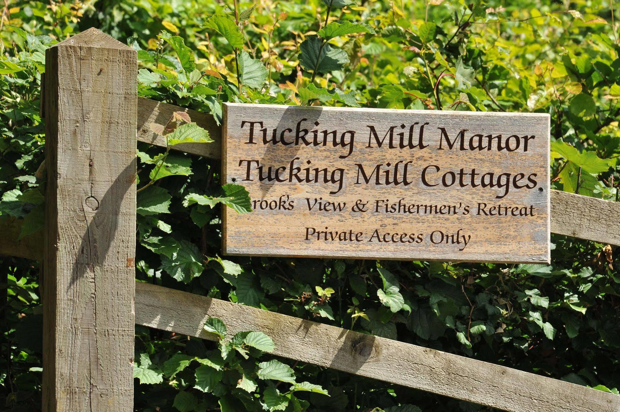 Tucking Mill View- Self Catering Apartment Bath Luaran gambar