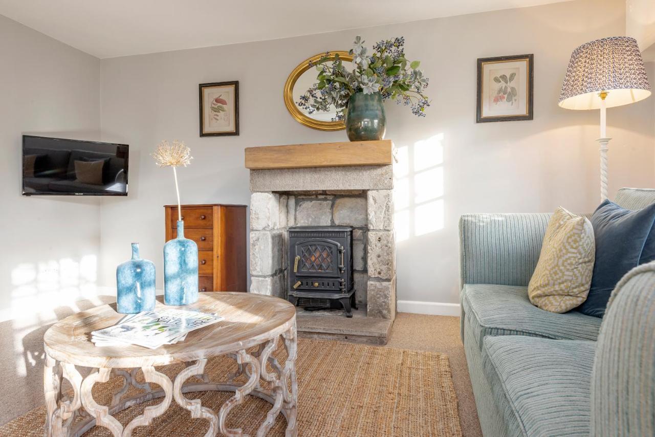 Tucking Mill View- Self Catering Apartment Bath Luaran gambar